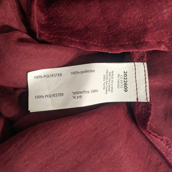 Black Tape_ Sangria Wine Red Tiered Satin Faux Wrap Dress Size XS - Picture 6 of 7